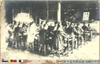 明治三十七年 (西元1904年) 左右的公學校藏品圖，第1張
